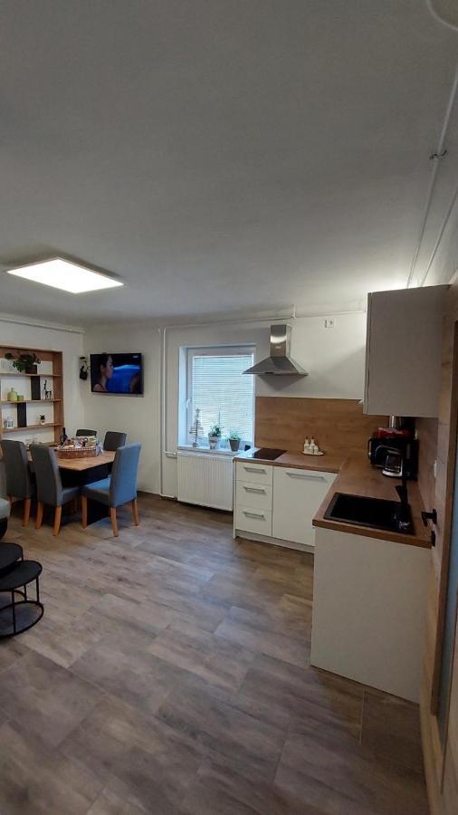 Ela Apartment